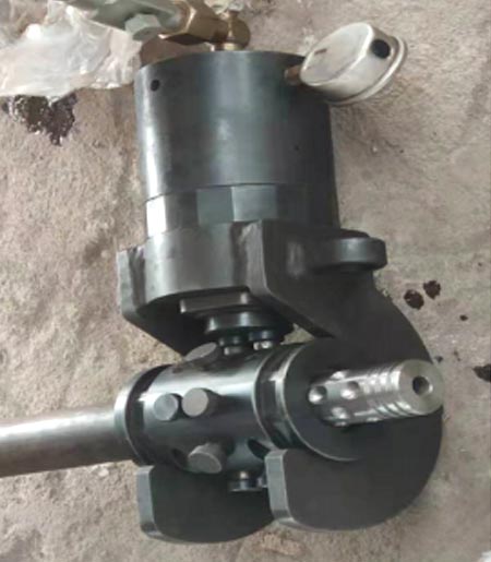 威远页岩气井双酒窝衔接器案例