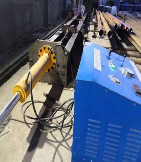 我公司成功试验陕西广源丰有限公司的陆续油管样品