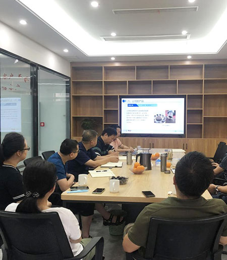 西南石油大学梁政教授一行到我公司进行互换领导